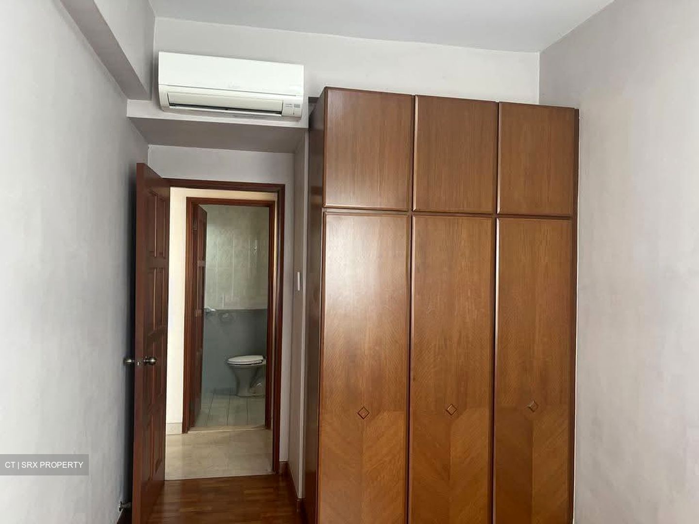 Simsville (D14), Condominium #612823251